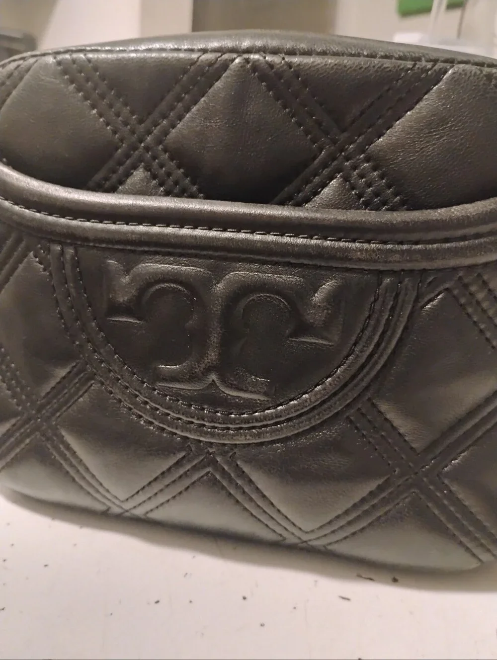 Tory Burch-Soft Flemming Quilted Camera-Crossbody Bag with Chain Strap 🖤(As Is)